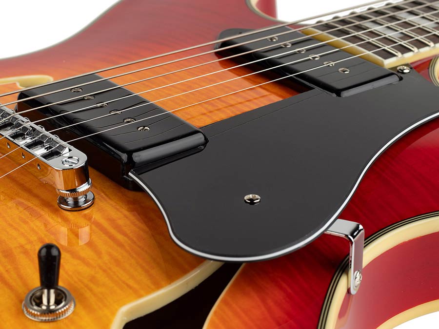 Sire H Series Larry Carlton electric guitar archtop with P90s cherry sunburst - Afbeelding 5