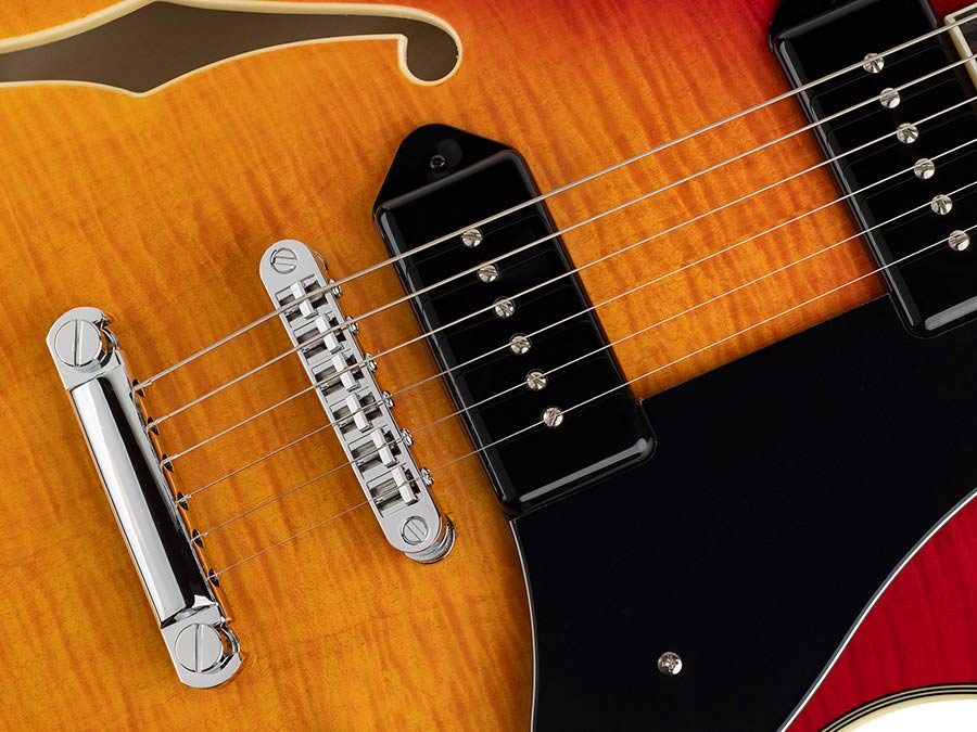 Sire H Series Larry Carlton electric guitar archtop with P90s cherry sunburst - Afbeelding 6